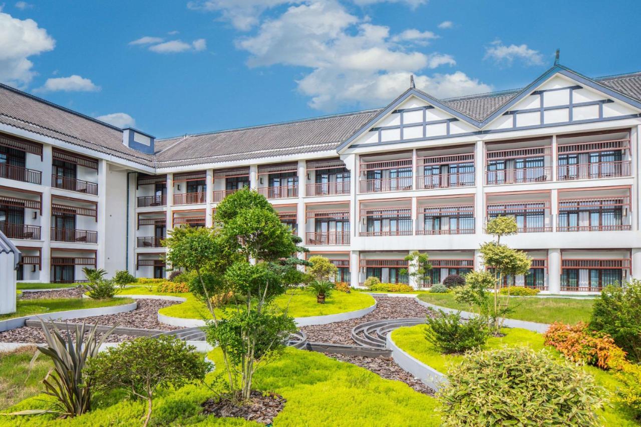 Radisson Blu Resort Wetland Park Усі Екстер'єр фото